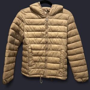 Pull & Bear Puffer Jacket S Small Tan Khaki Hooded Quilted Lightweight Zip
